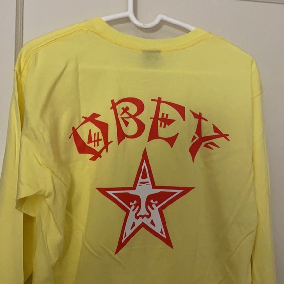 NWOT obey yellow long sleeve size: M - Picture 7 of 8